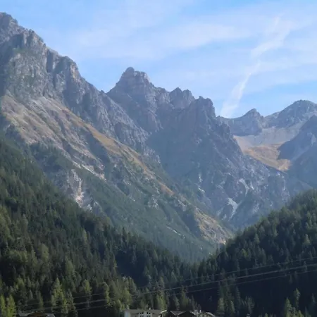 Lovely In The Stubai Valley, Cleaning Included Apartment Neustift im Stubaital