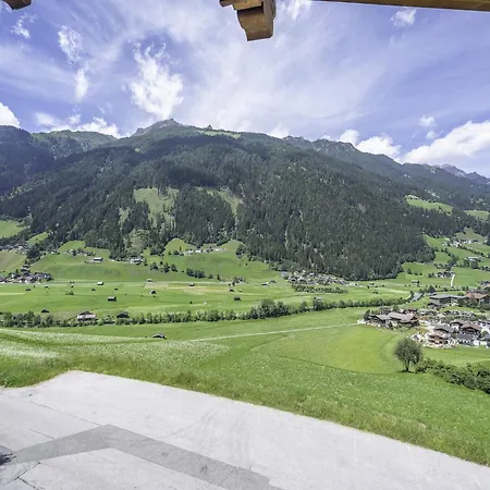 Lovely In The Stubai Valley, Cleaning Included Apartment *
