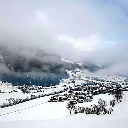 In Stubaital Near Lift, Cleaning Included * Нойштіфт-ім-Штубайталь