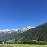 In Stubaital Near Lift, Cleaning Included Appartement *
